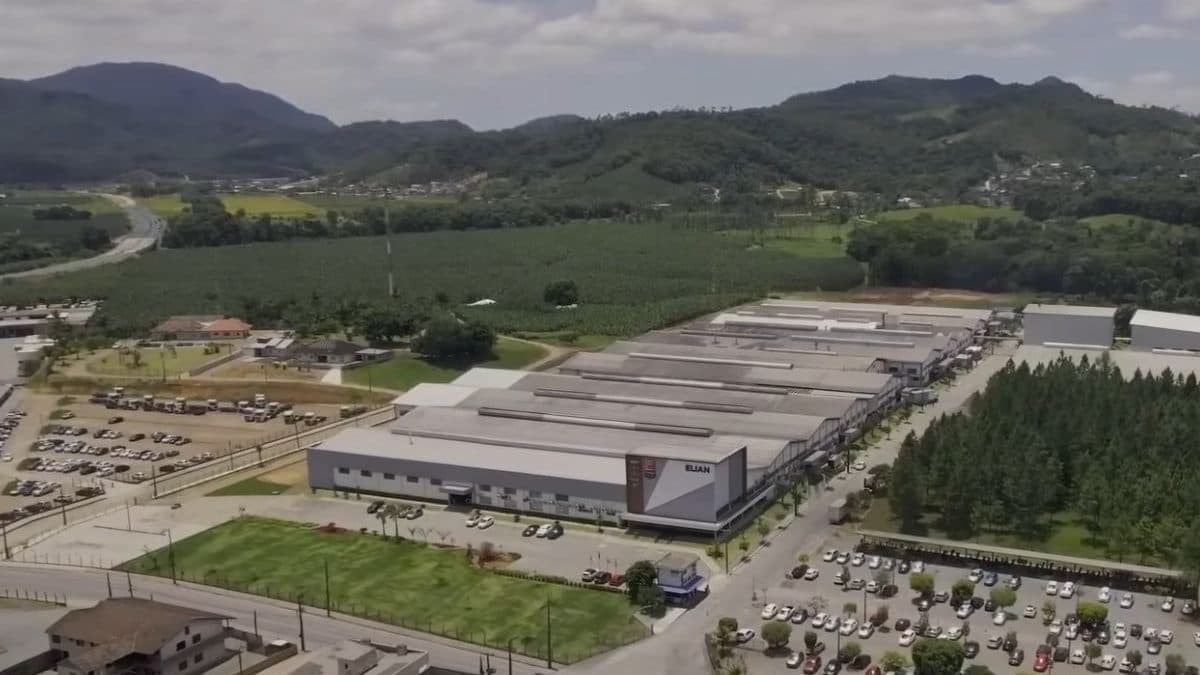 Grupo Elian inaugura nova fábrica em Canoinhas com projeção de 200 empregos
